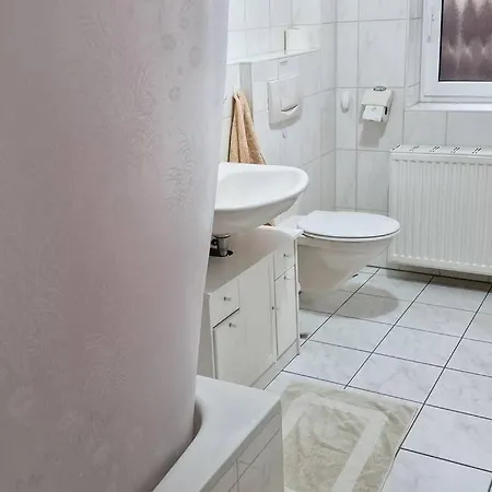 Einliegerwohnung Mit Kueche Apartman *