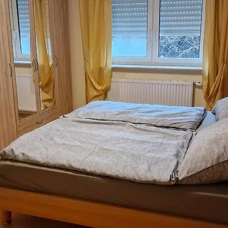 Einliegerwohnung Mit Kueche * Bischweier